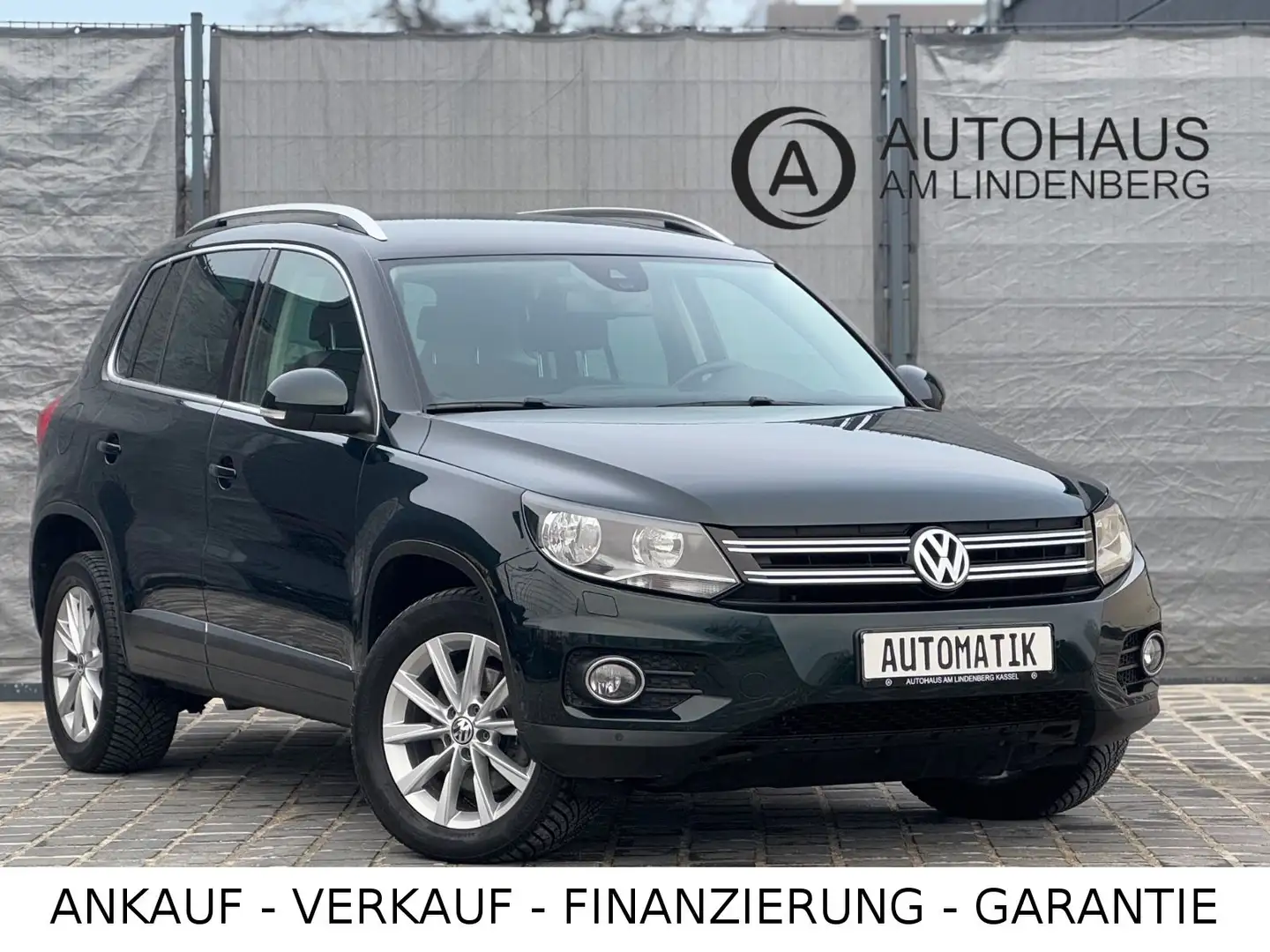 Volkswagen Tiguan Track & Style 4Motion*AUTOMATIK*PDC*SHZ Vert - 2