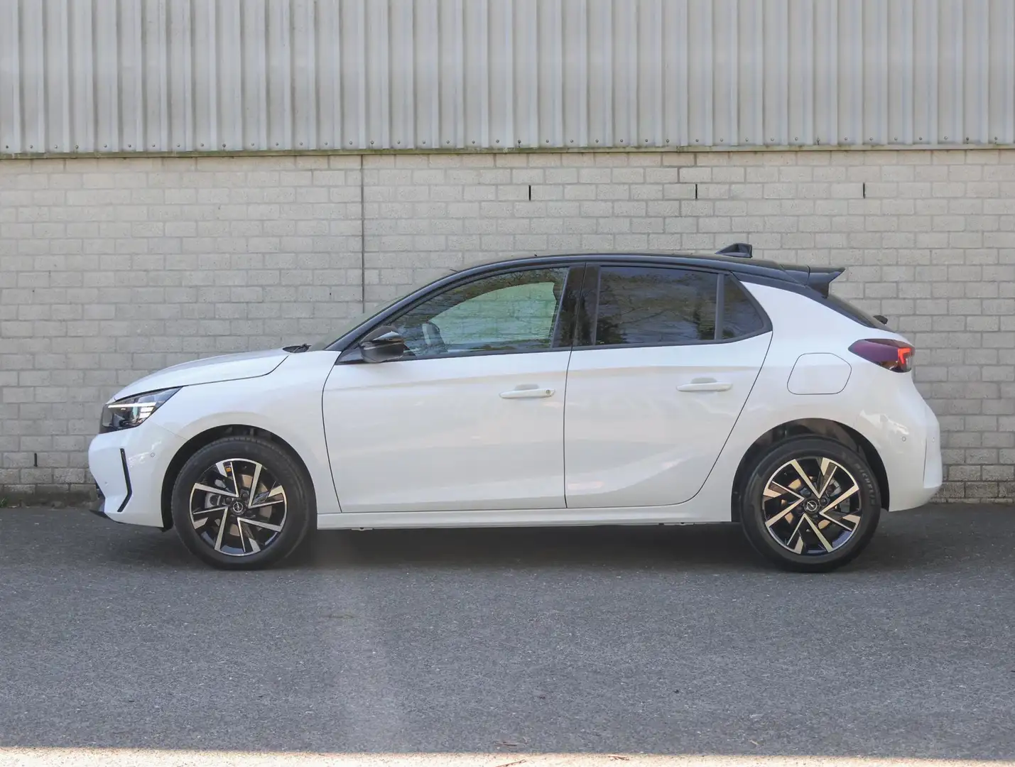 Opel Corsa 1.2 Turbo Hybrid GS Automaat | VOORRAAD KORTING €4 Blanc - 2