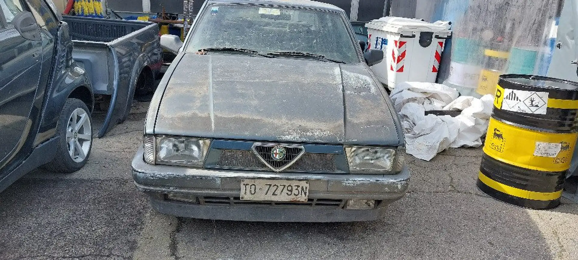 Alfa Romeo 75 1.6 Verde - 2