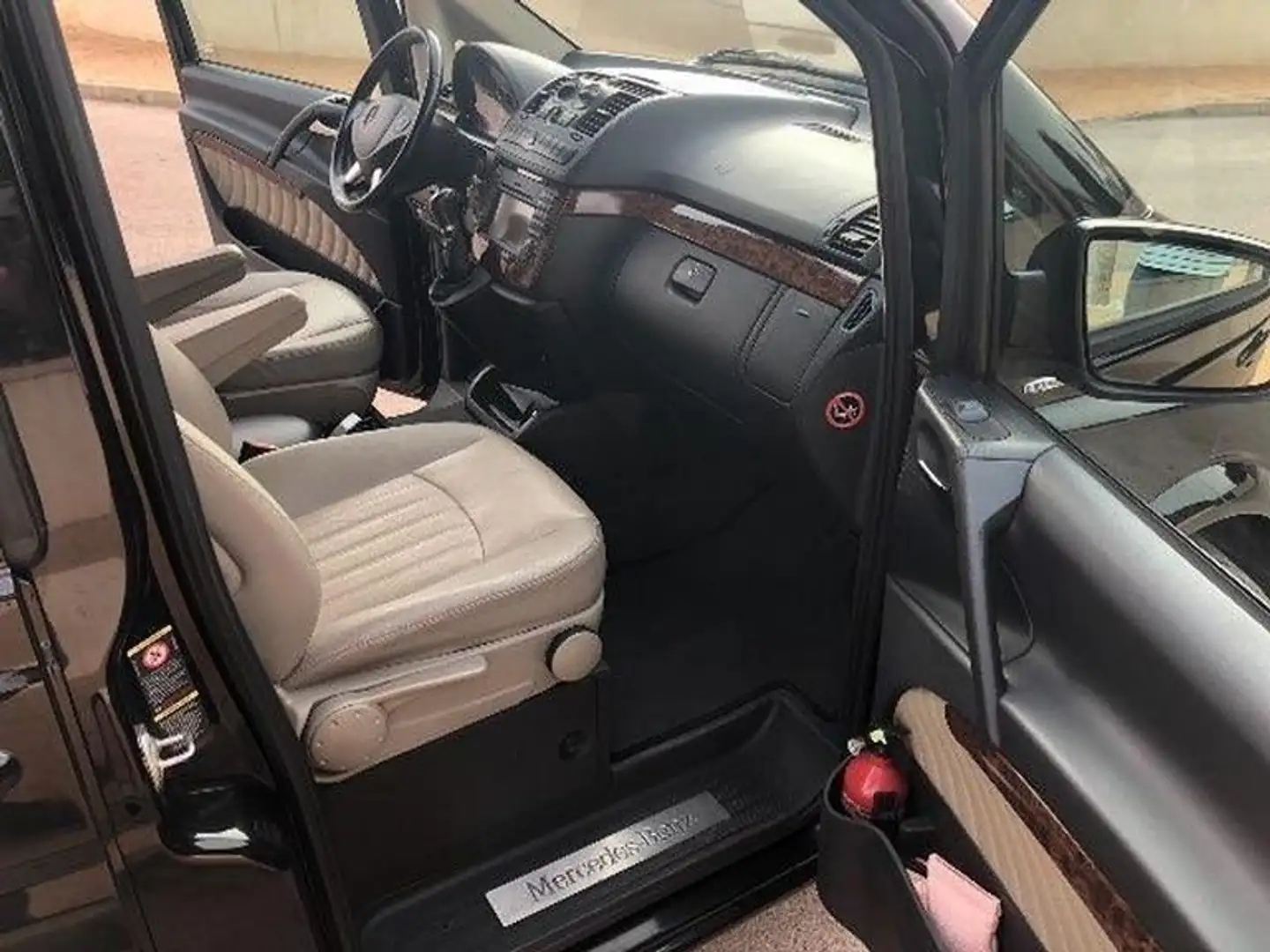 Mercedes-Benz Viano 3.0 CDI Avantgarde Compacto Aut. - 2
