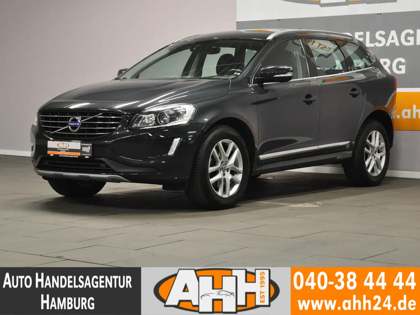 Volvo XC60 D4 Summum KAM|NAV|ISO|KLIMA|LED|SHZ|CHROM!! Gris - 1