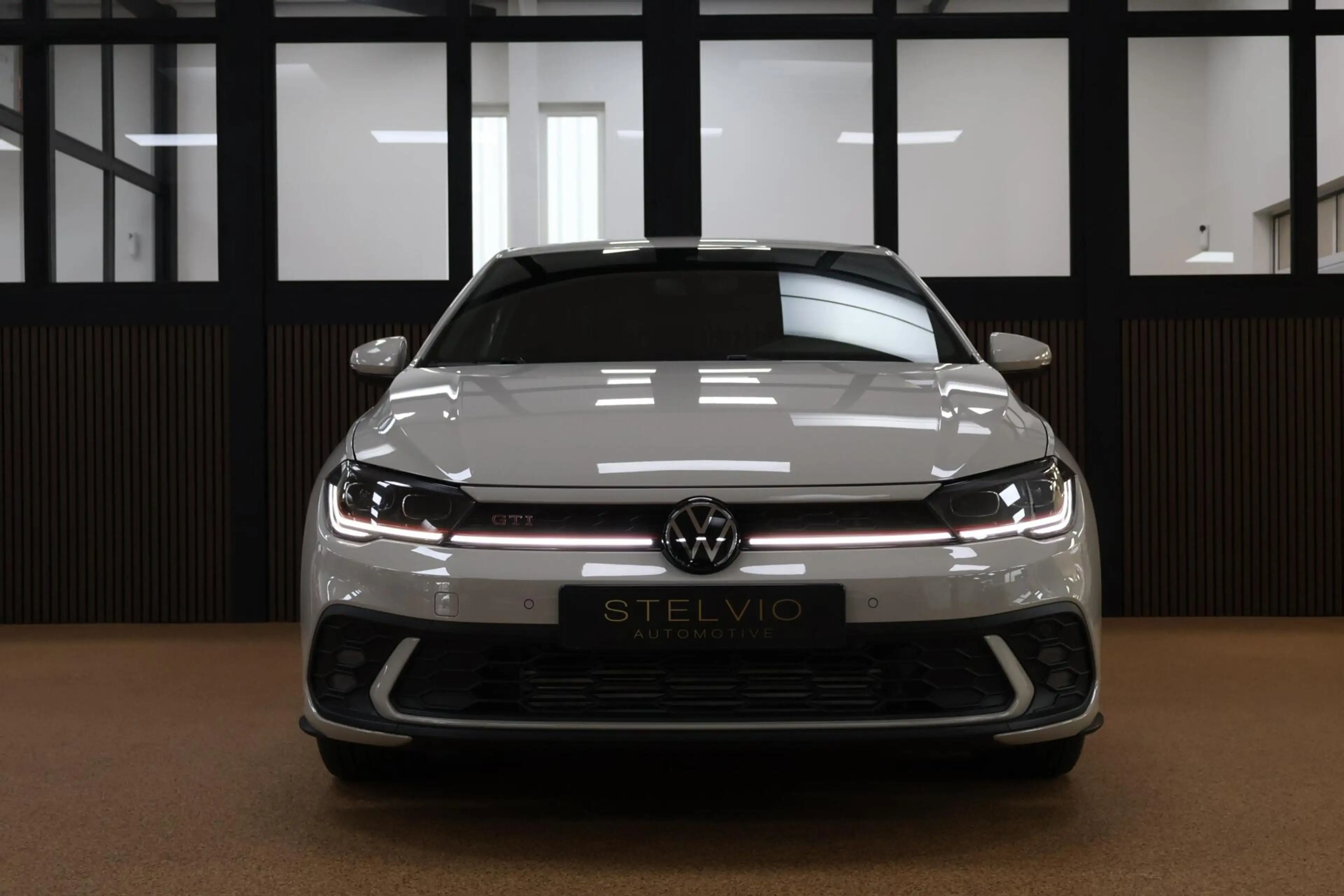 Volkswagen Polo GTI 2.0 TSI DSG | 207 PK | 10.889 km | Ascot Grau — photo 7