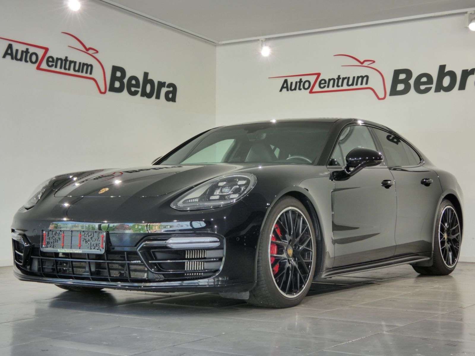 Second hand Porsche Panamera 