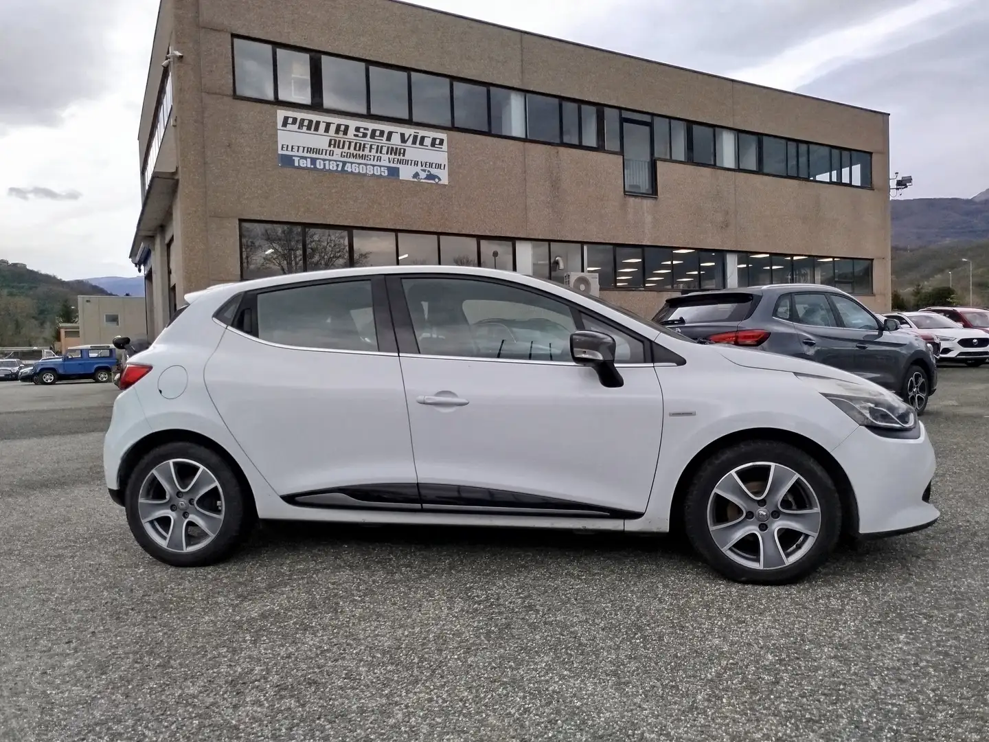 Renault Clio Clio 5p 1.2 Costume National 75cv Bianco - 2