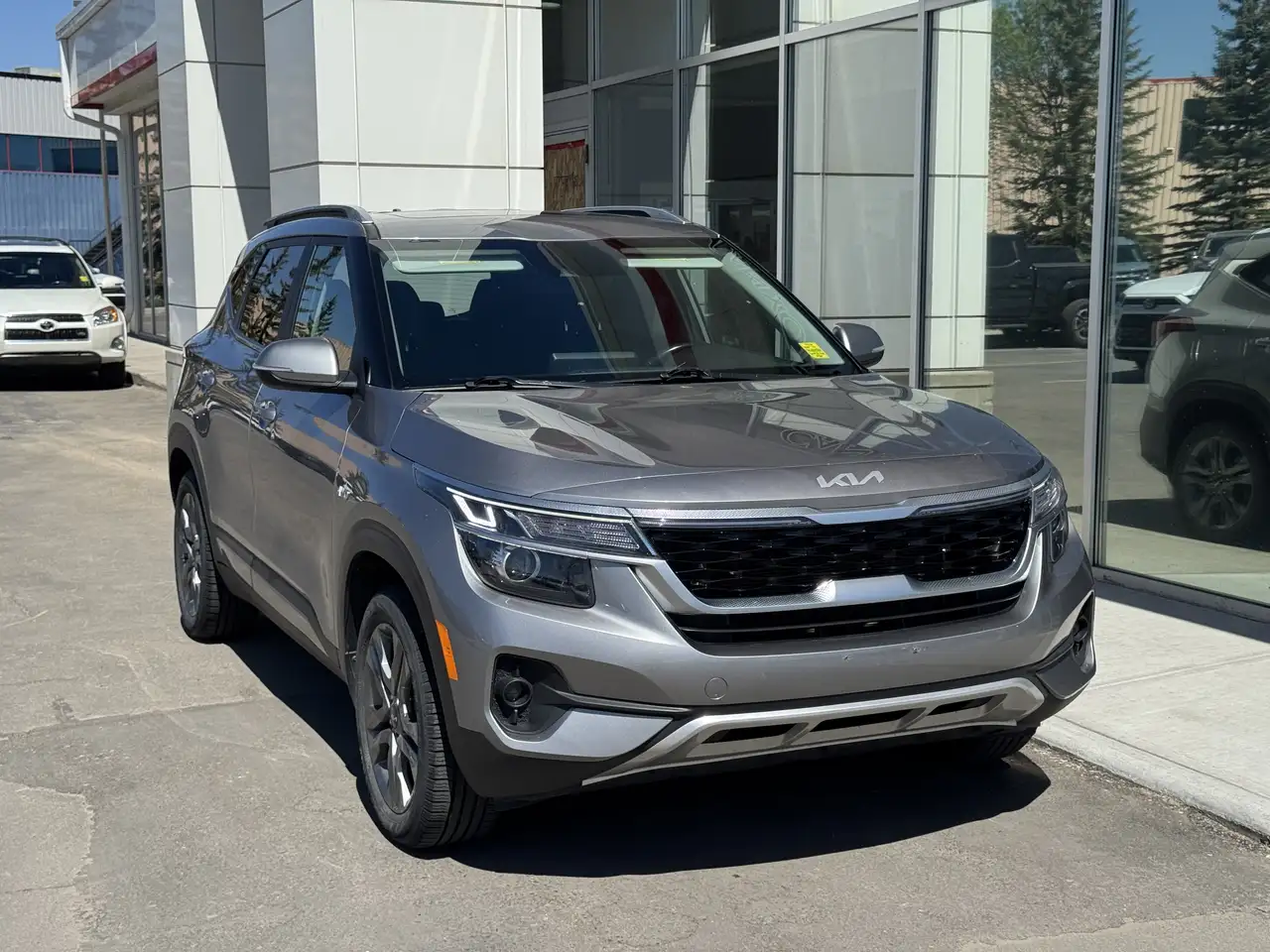 Kia Seltos photo Kia Seltos