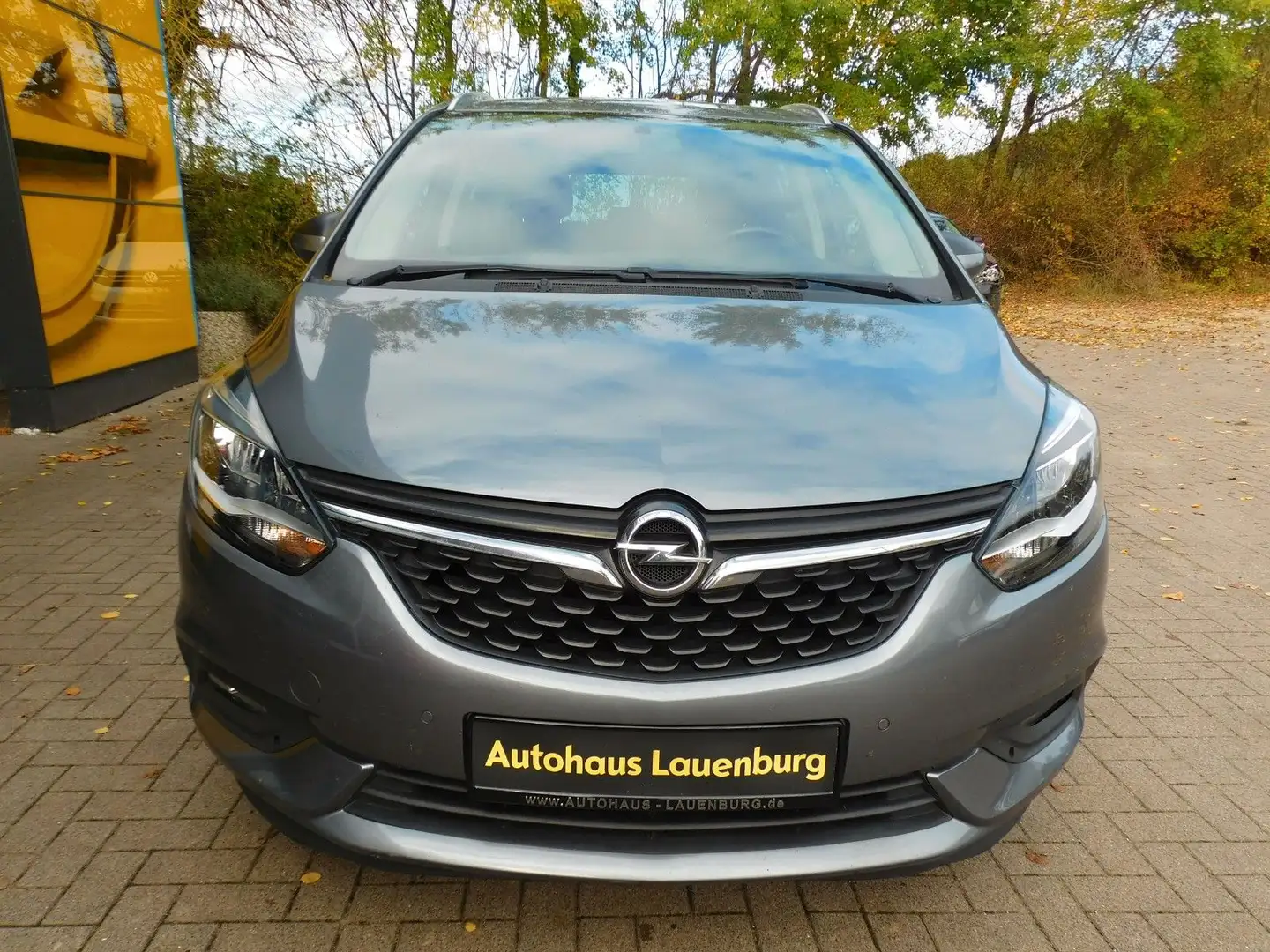 Opel Zafira +SHZ+LRH+7-SITZE+NAVI Grau - 2