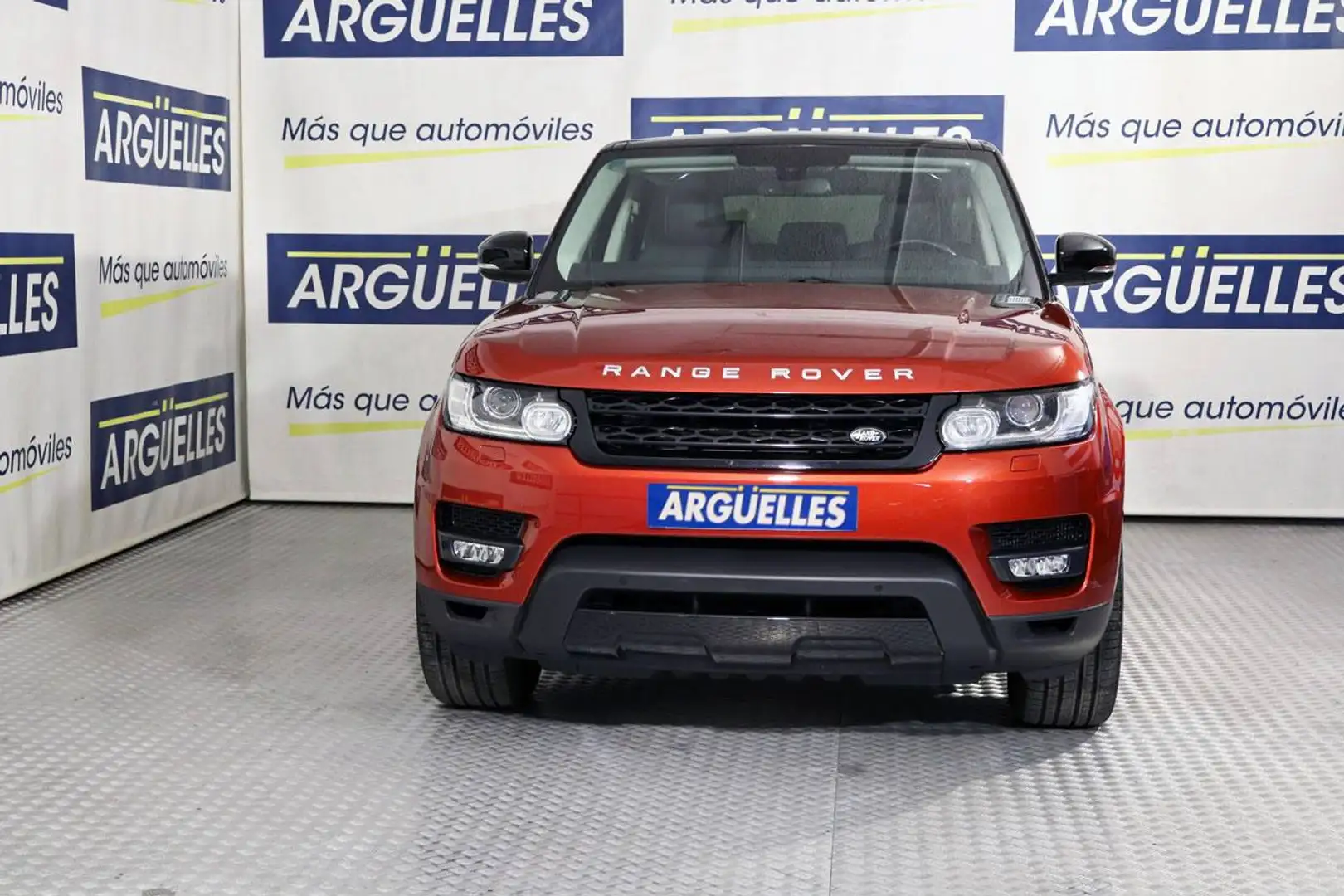 Land Rover Range Rover 5.0 V8 Supercharged Aut. Rojo - 2