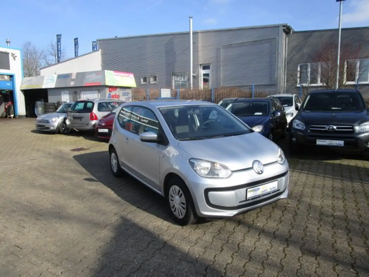 Volkswagen up! Move mit E. Fenster-Airbag-Klima-5 Gang-ZV-Isofix! Silber - 1