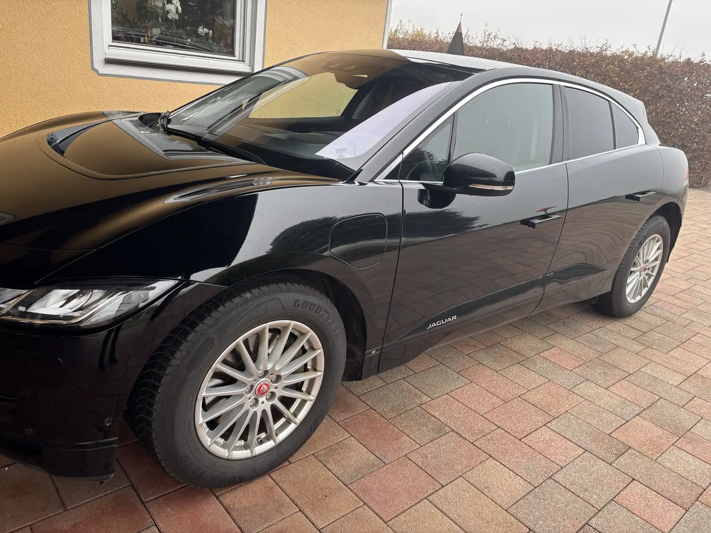 Jaguar I-Pace EV400 AWD S - 2