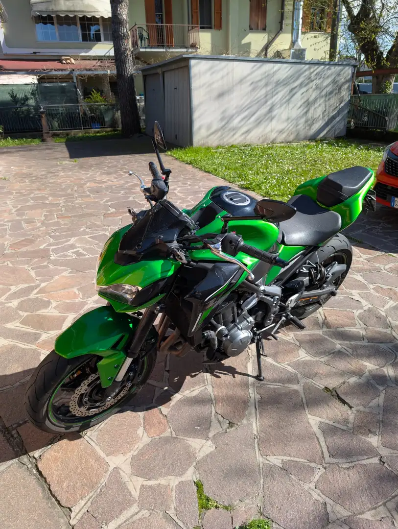 Kawasaki Z 900 Verde - 2