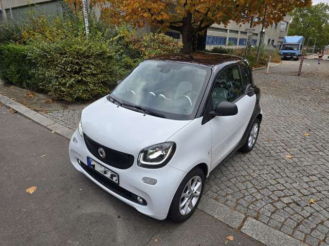 Imagine smart forTwo Coupe Passion TÜV Neu