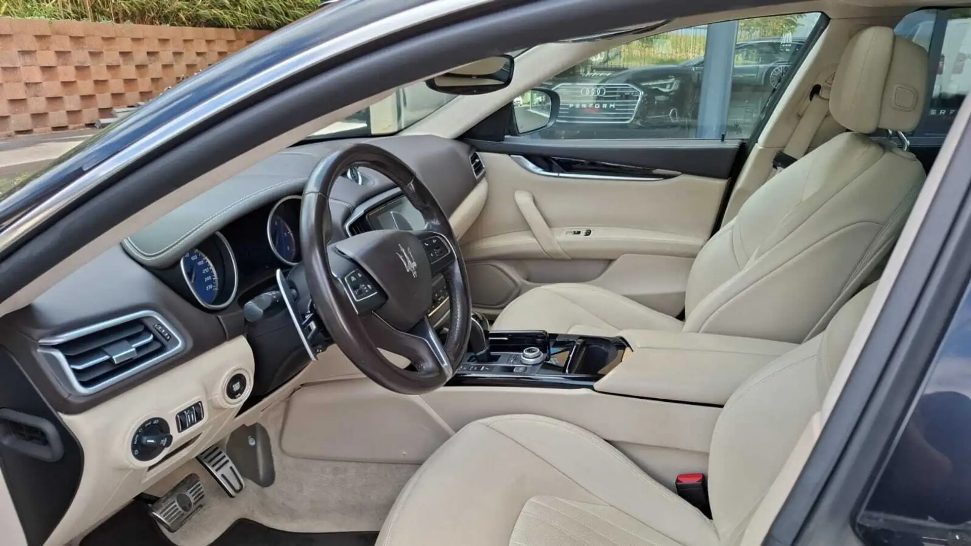 Maserati Ghibli Ghibli 3.0 Turbo Zwart - 2