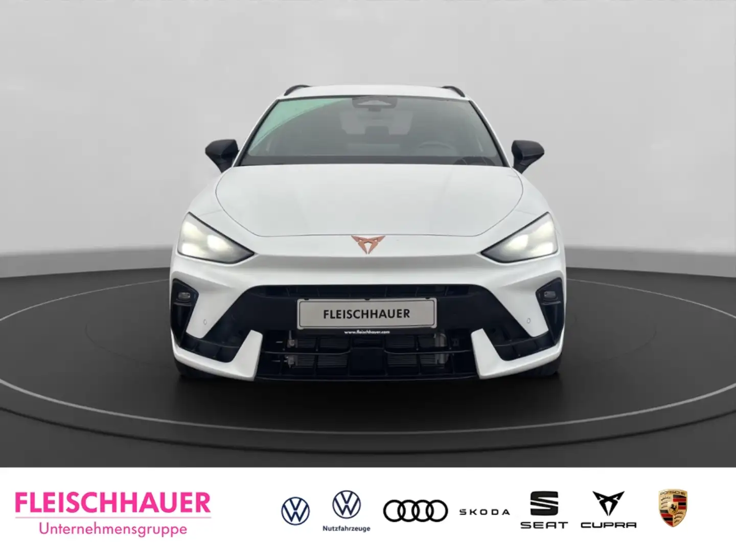 CUPRA Leon Sportstourer 1.5 e-HYBRID 150 kW (204 PS) DSG AH Weiß - 2