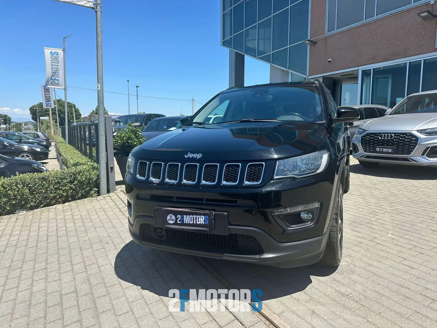 Jeep Compass 2.0 mjt Longitude 4wd 140cv auto my19 Schwarz - 2