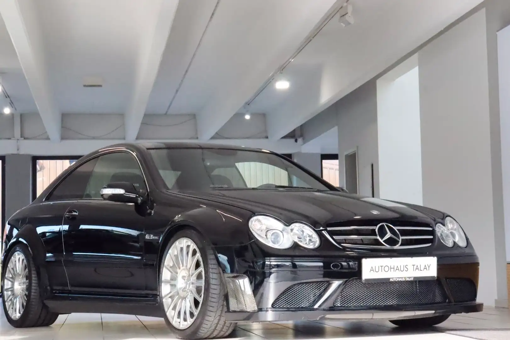 Mercedes-Benz CLK 63 AMG CLK Coupe CLK 63 AMG Black Series Negru - 1