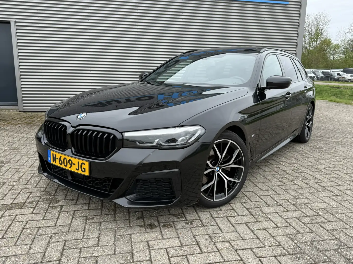 BMW 520 5-serie Touring 520d M Sport Panoramadak ACC LED 1 Noir - 2