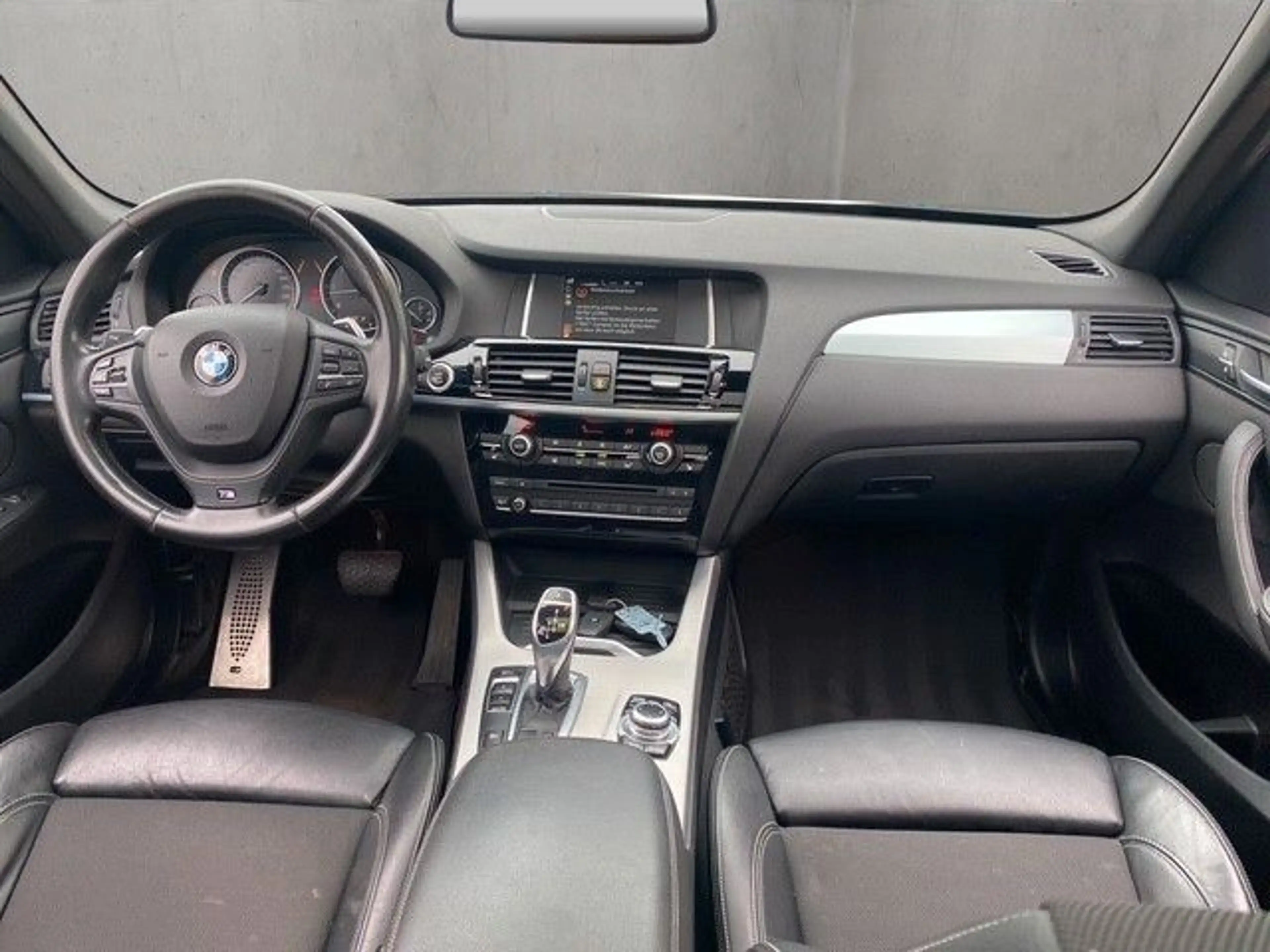 BMW X3 xDrive 30 d M-Sport — photo 12