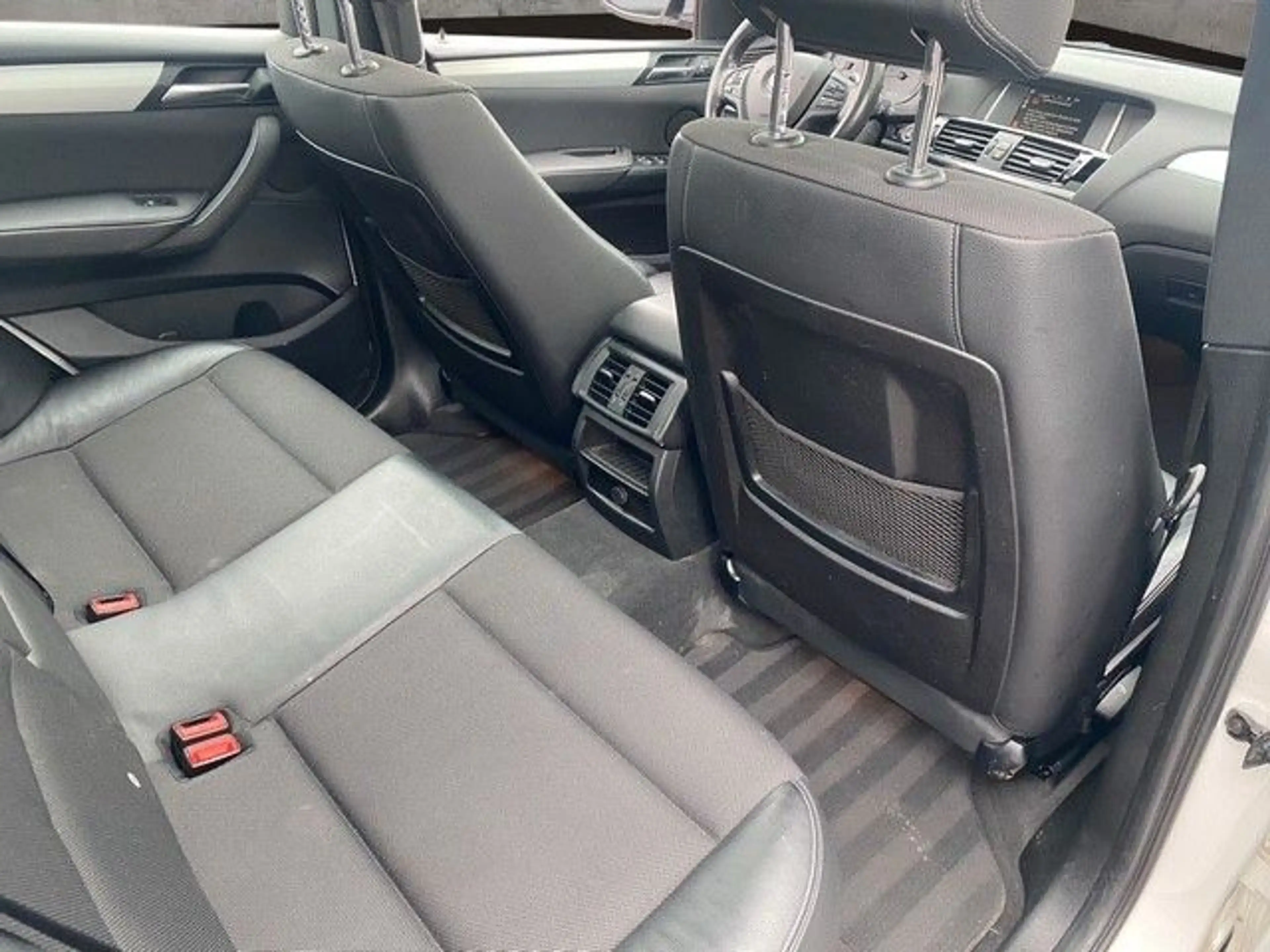 BMW X3 xDrive 30 d M-Sport — photo 14