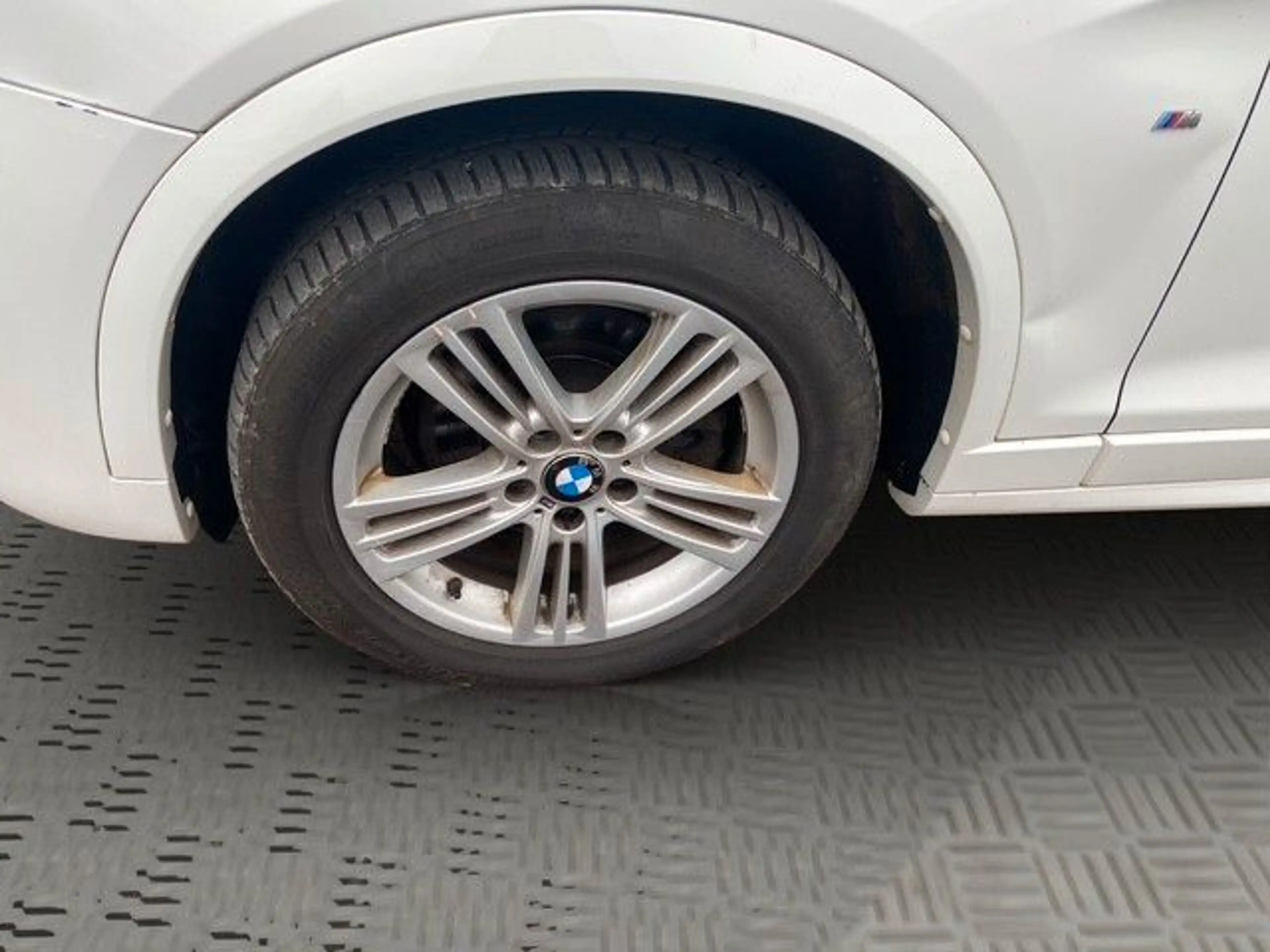 BMW X3 xDrive 30 d M-Sport — photo 9