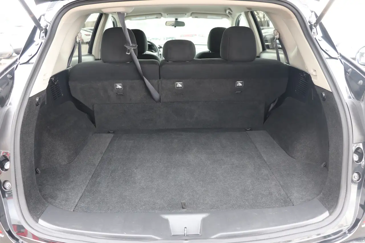 Nissan Murano снимка Nissan Murano