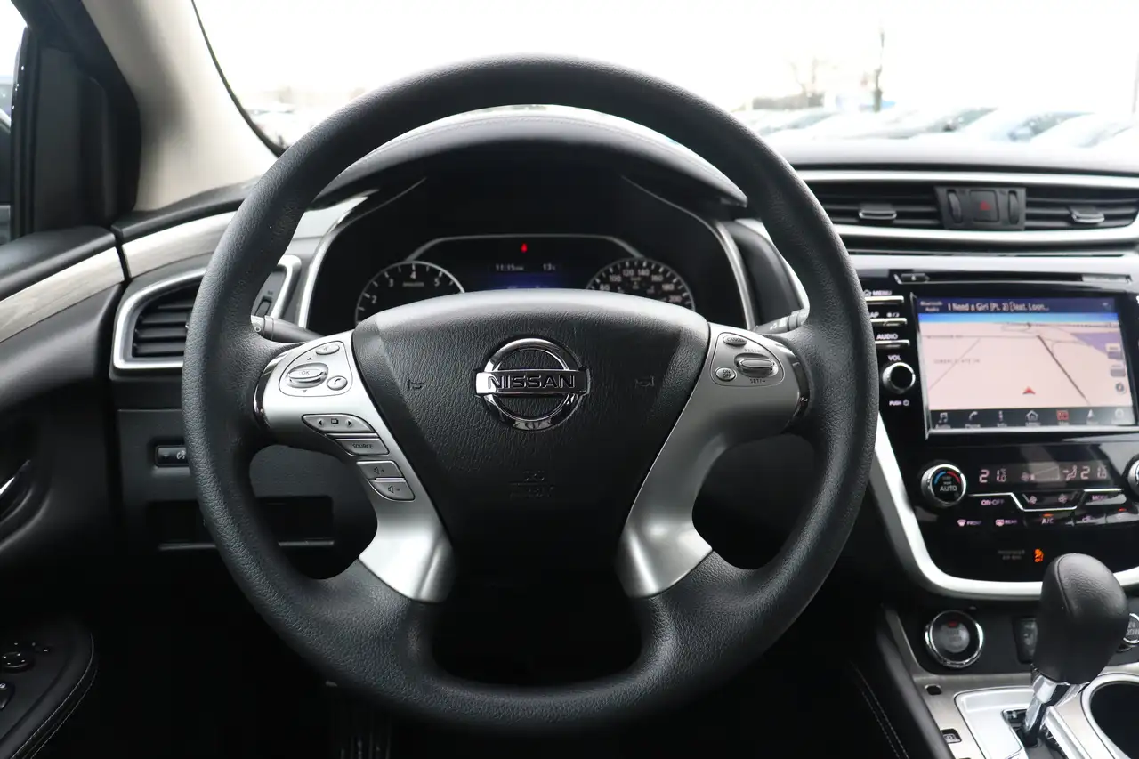 Nissan Murano снимка Nissan Murano