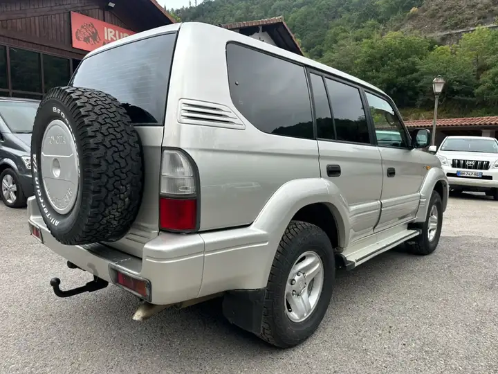 Toyota Land Cruiser 95 D4D 50 Aniver. 5p 2001, foto 8