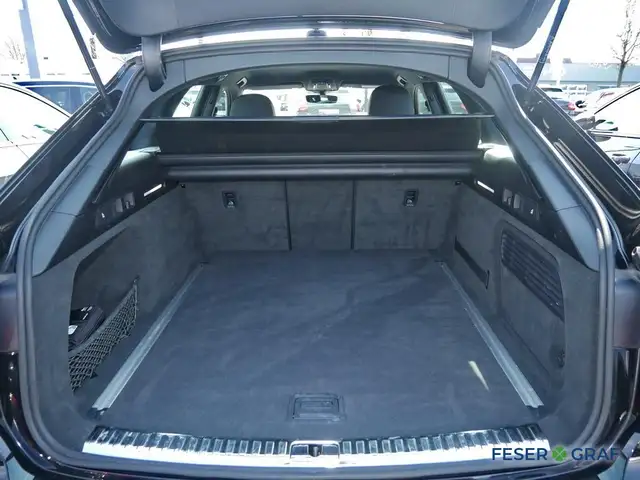 Audi A6 view 9
