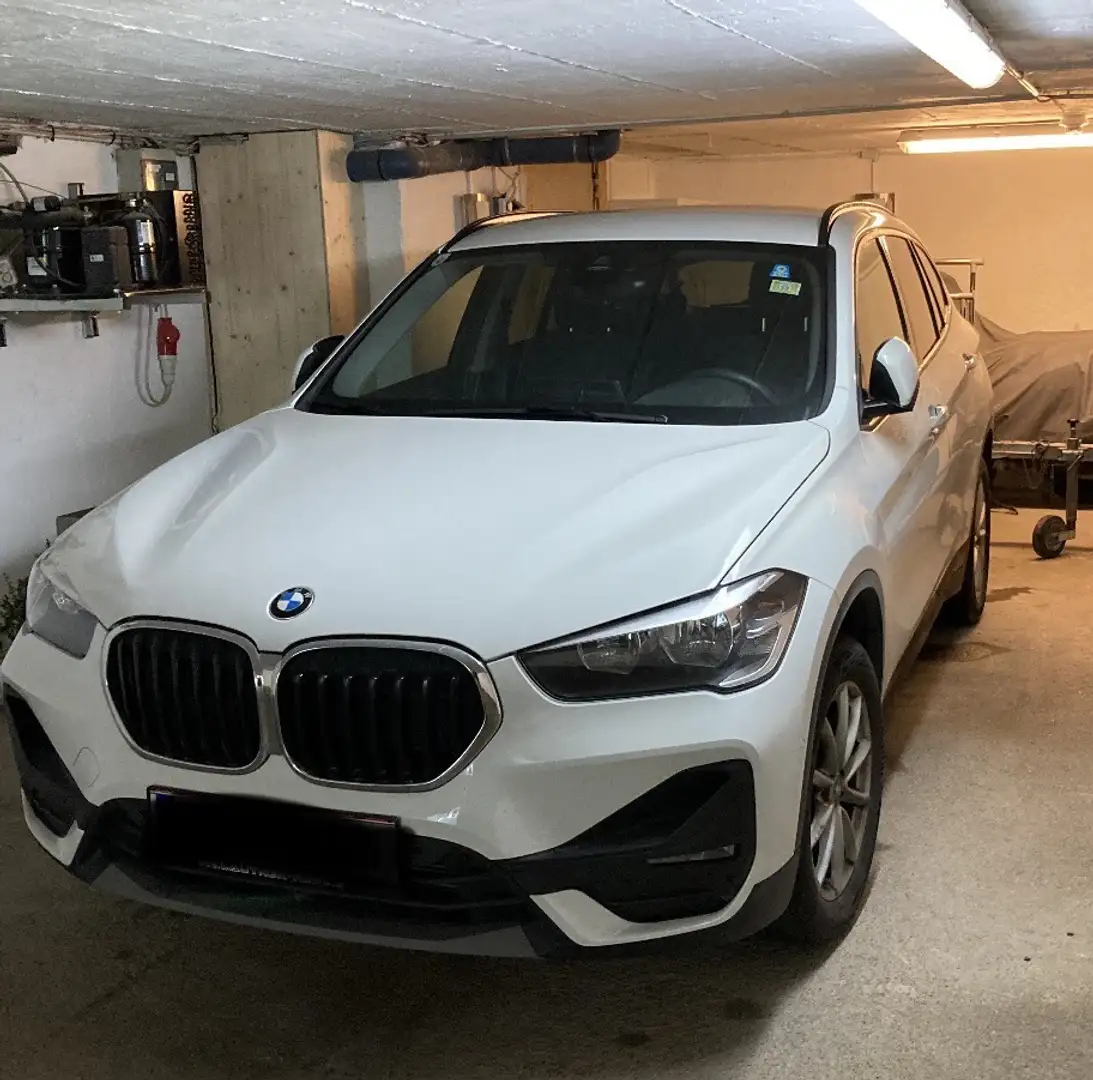 BMW X1 xDrive18d/ HUD/ Anhängerkupplung… - 1