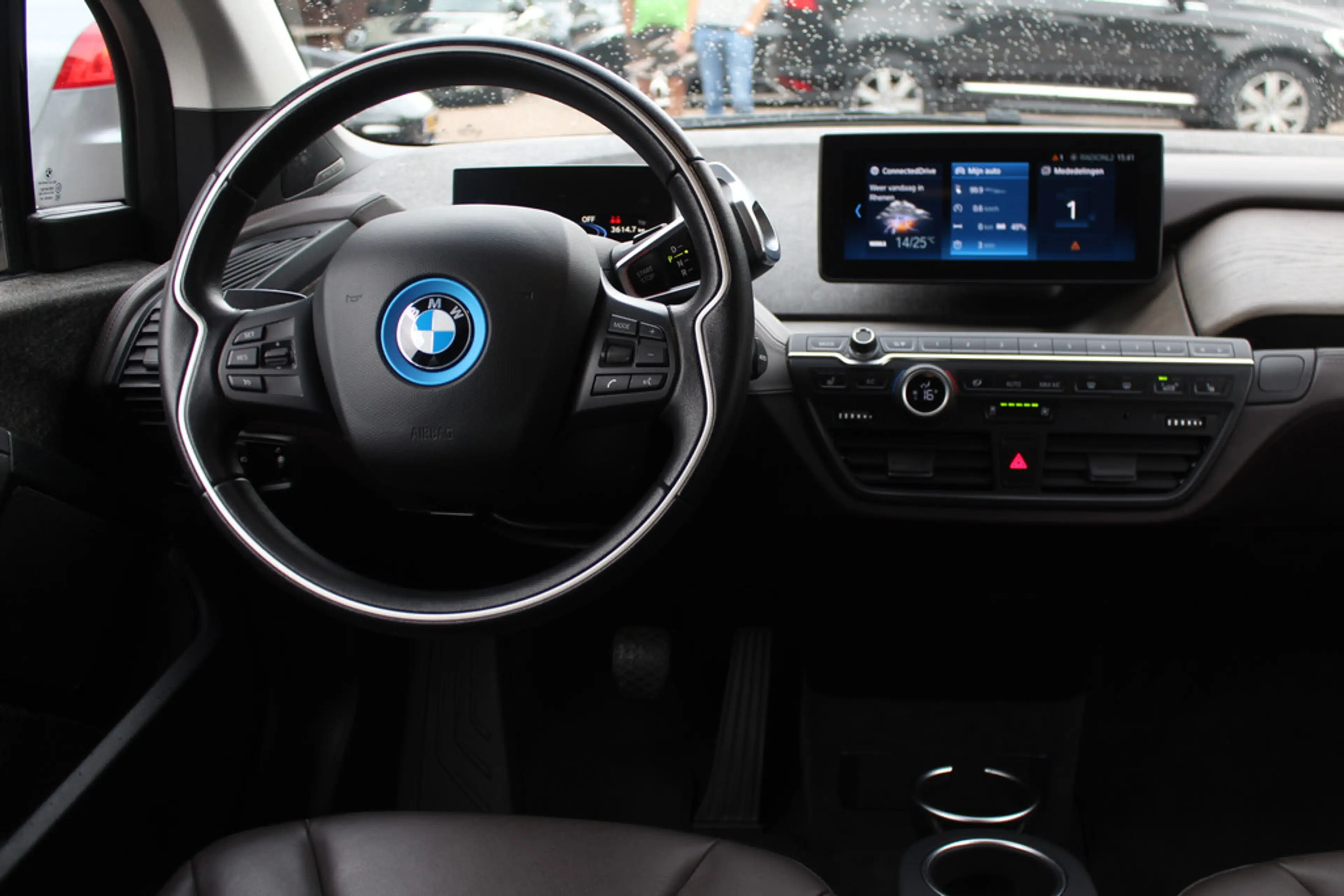 BMW i3 Executive Edition 120Ah 42 kWh / Panoramadak / Cam — photo 10