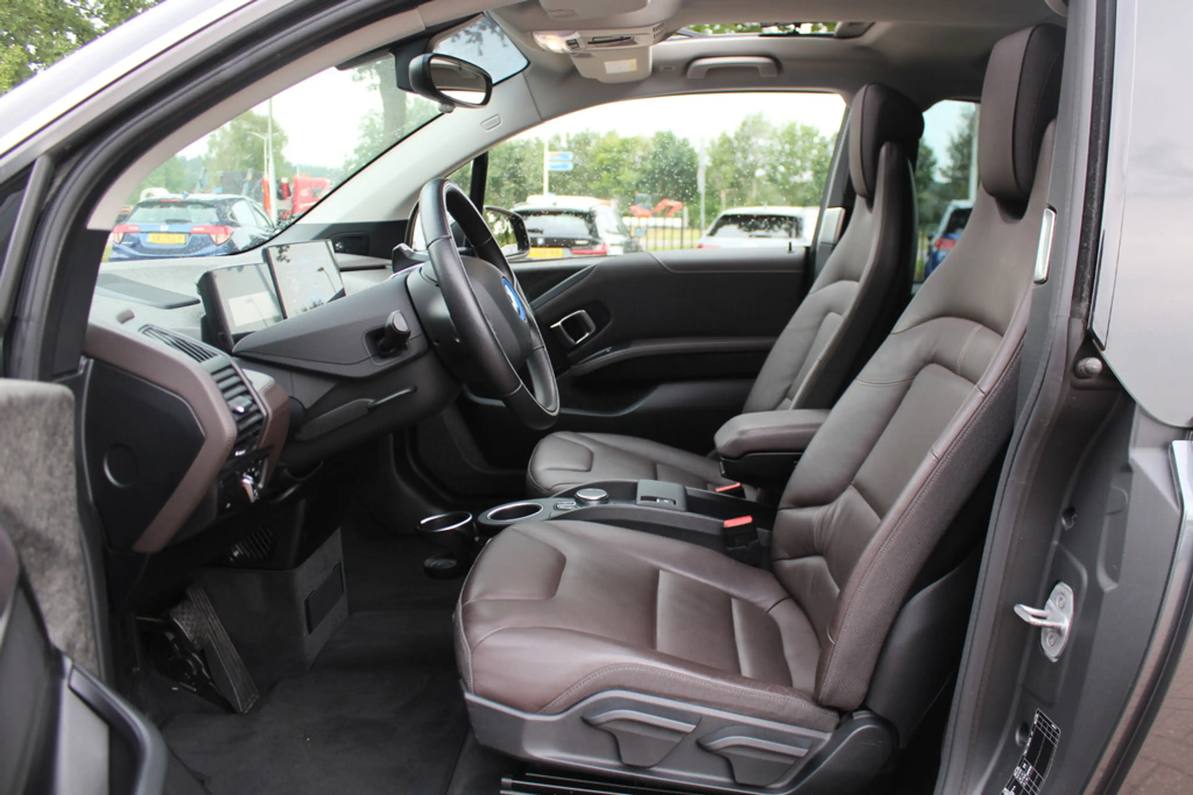 BMW i3 Executive Edition 120Ah 42 kWh / Panoramadak / Cam — photo 11
