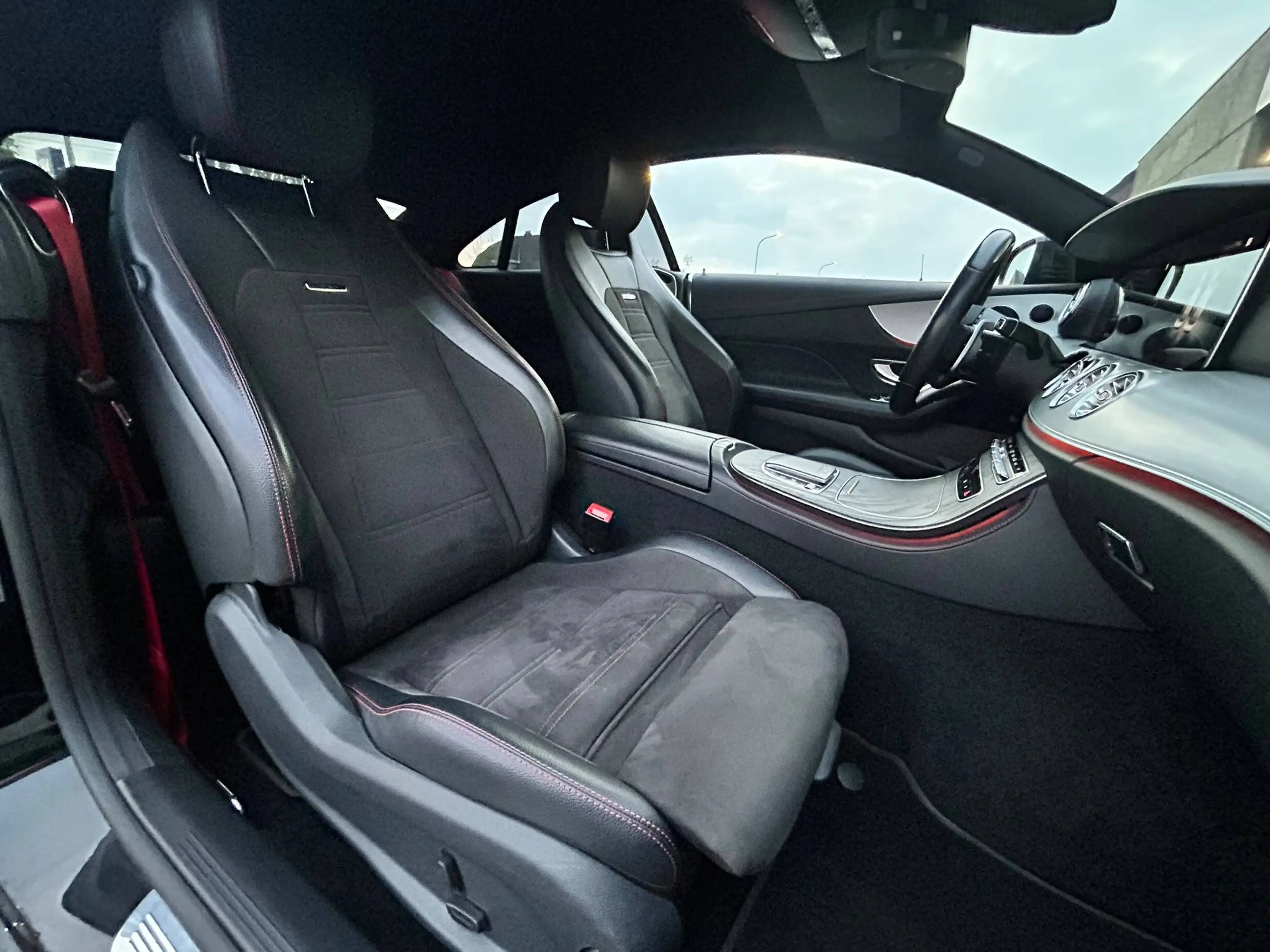 Mercedes-Benz E 53 AMG Coupe E 53 AMG 4-Matic/LED/MULTIBEAM/VOLANT AMG — photo 11
