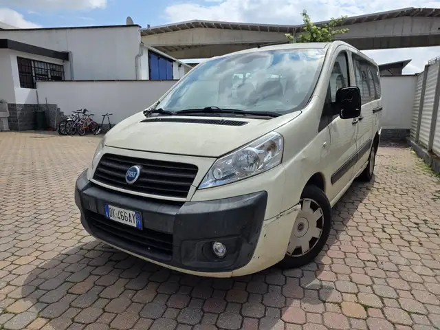 Fiat Scudo Pulmino 9 posti