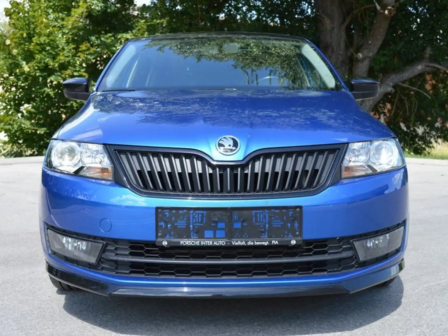 Skoda Rapid/Spaceback Rapid Spaceback 1,2 TSI Monte Carlo Panorama Xenon Blau - 2