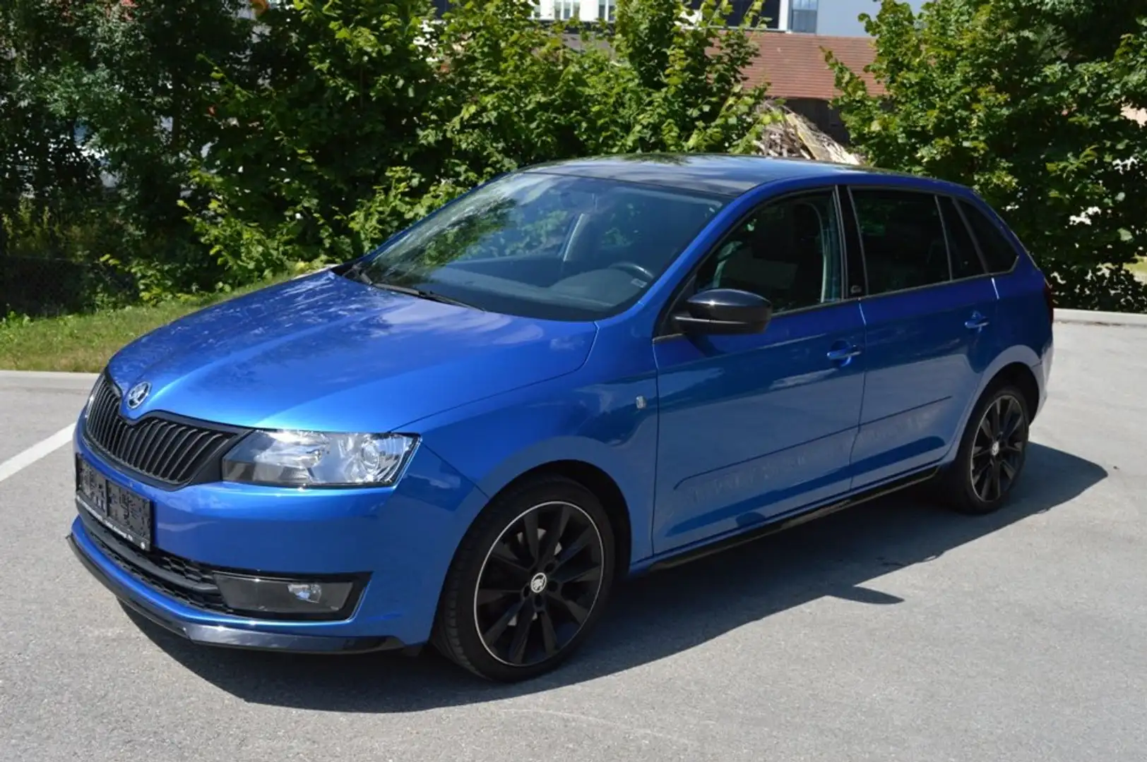 Skoda Rapid/Spaceback Rapid Spaceback 1,2 TSI Monte Carlo Panorama Xenon Blau - 1