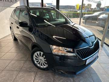 Combi Ambition CARPLAY*NAVI*PDC*ALLWETTER