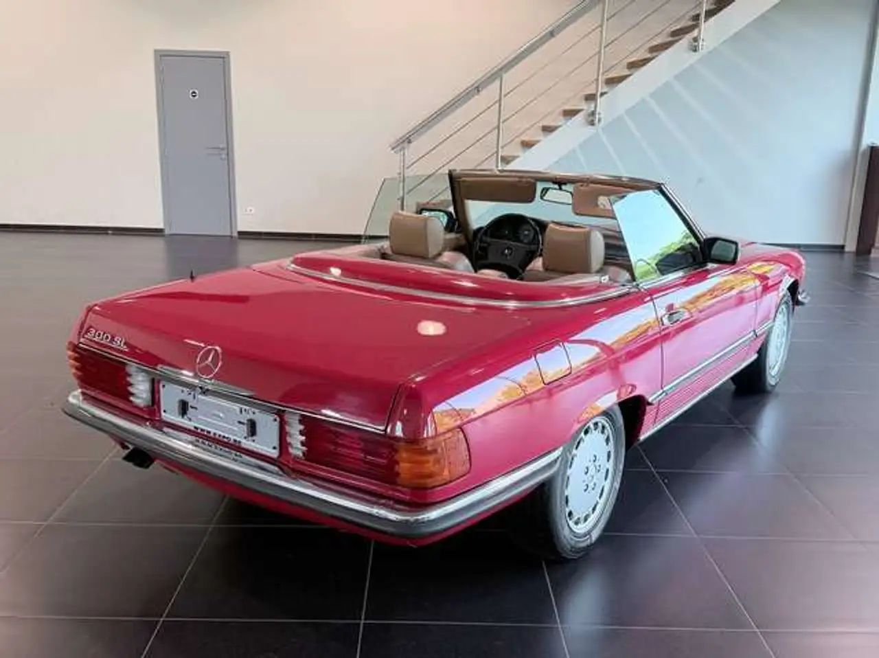 Mercedes-Benz SL 300 R107 Automaat, foto 3