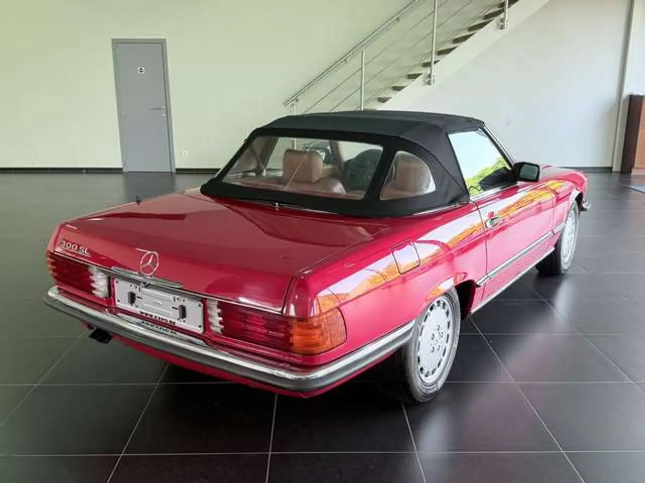Mercedes-Benz SL 300 R107 Automaat, foto 6