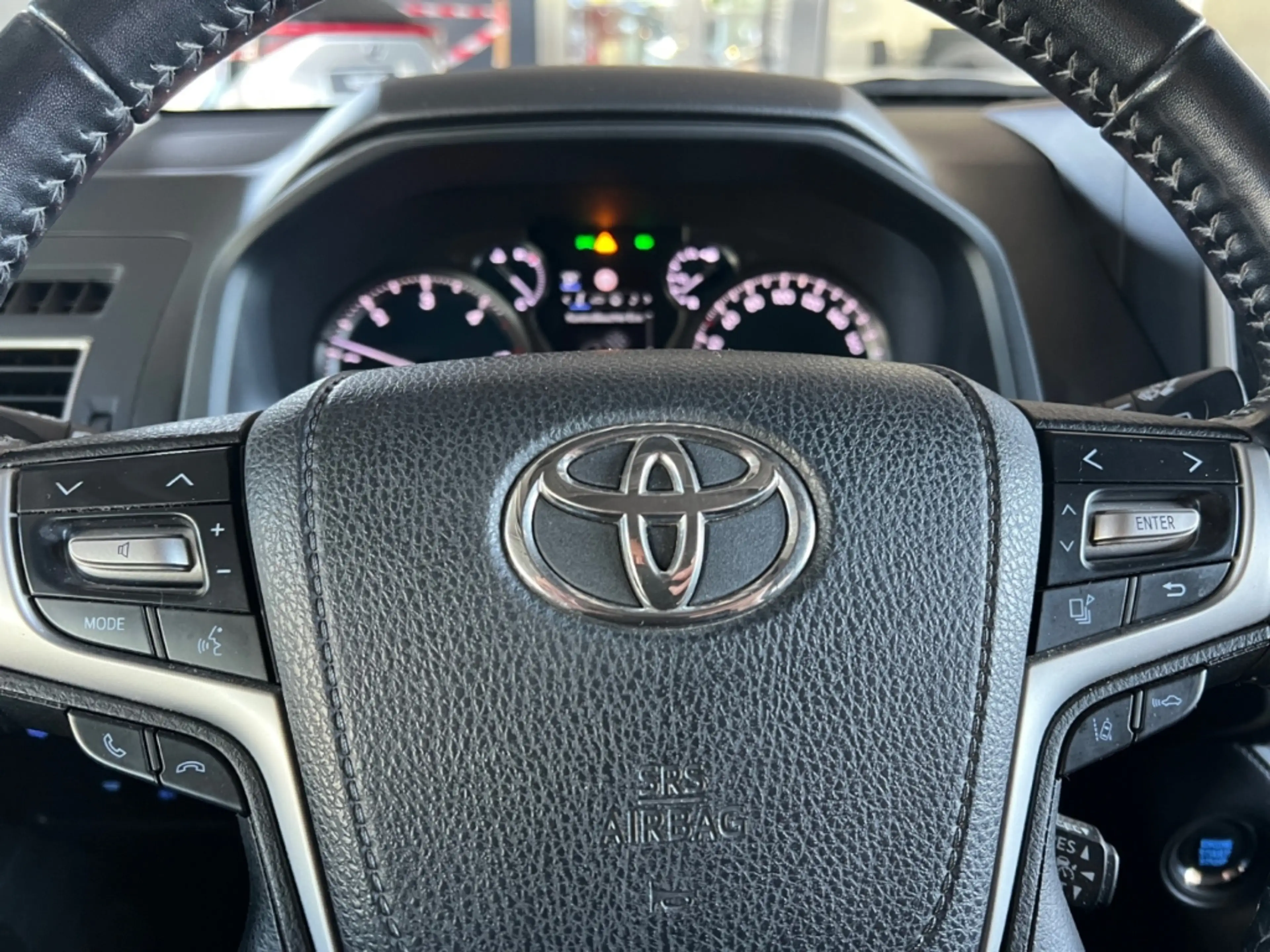 Toyota Land Cruiser 2.8 D-4D Executive *360°*Leder*4xSHZ* — photo 13
