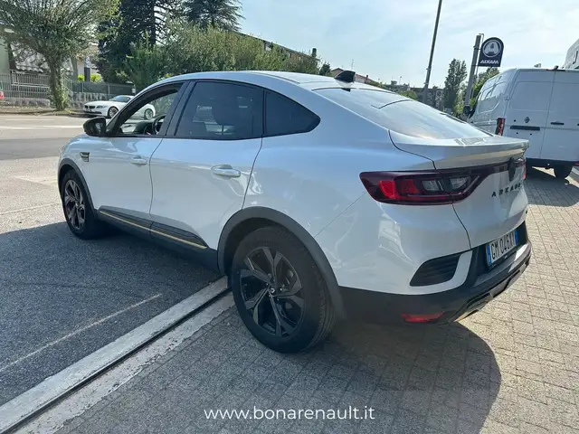 Renault Arkana view 5