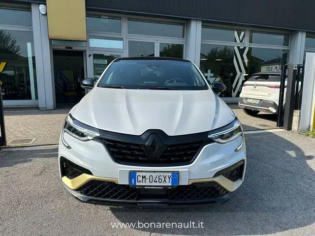 Renault Arkana view 2