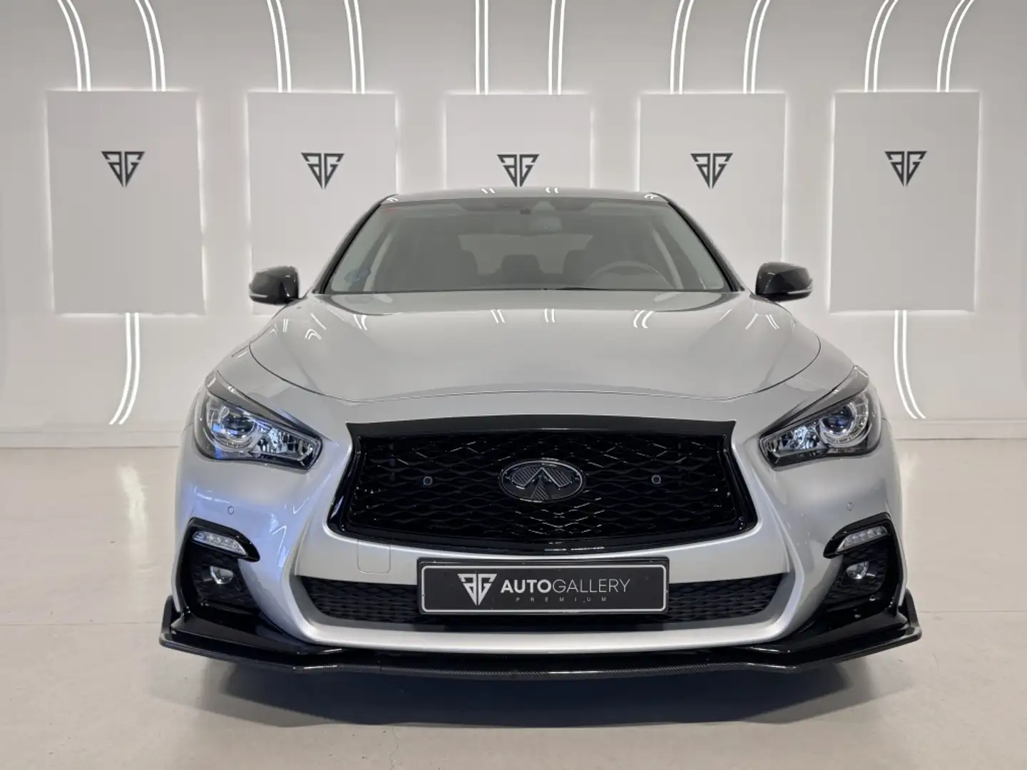 Infiniti Q50 3.5 Hybrid Sport Aut. Plateado - 2