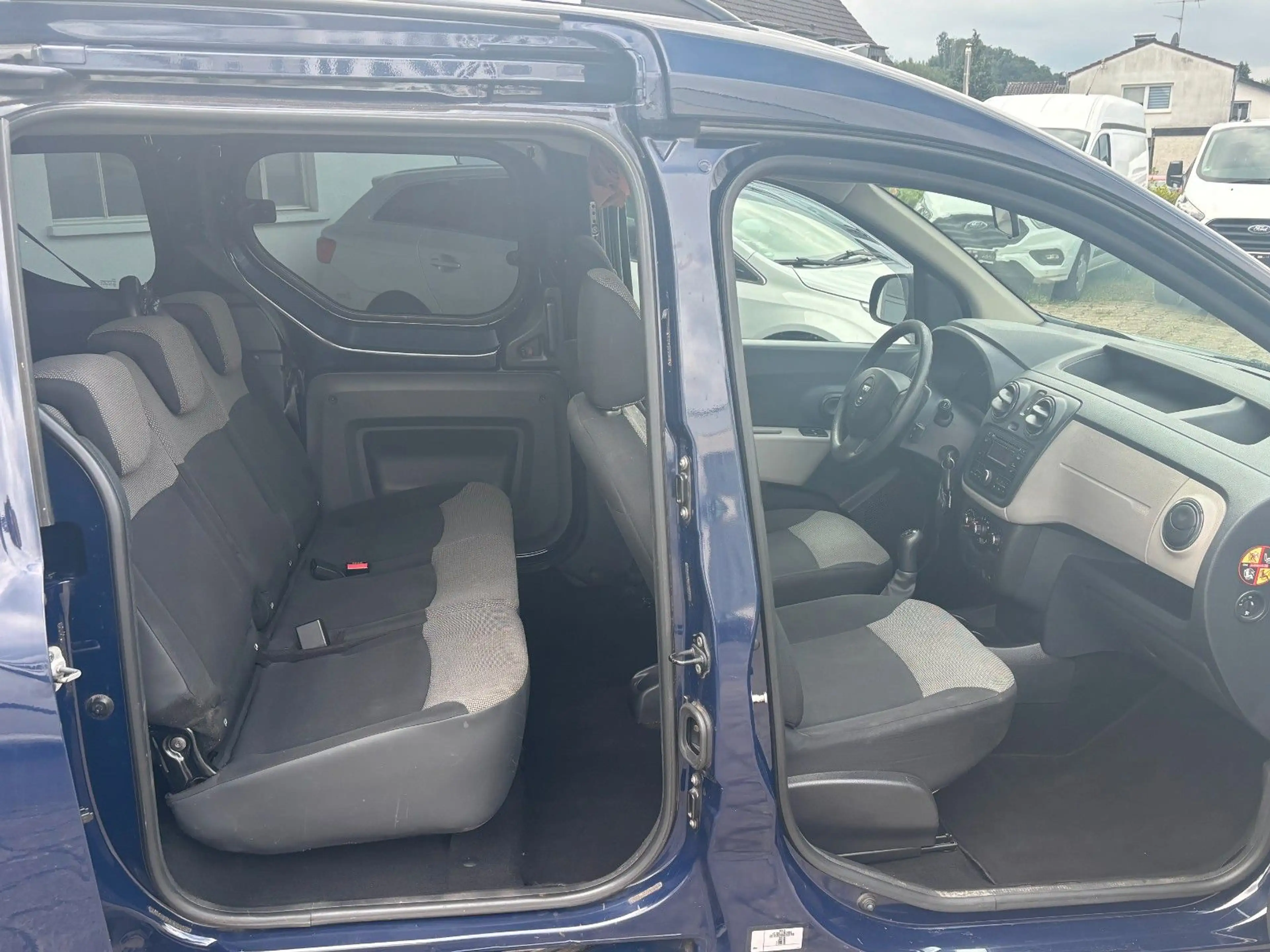 Dacia Dokker Ambiance*LPG GAS*2.Hd*5.Sitz*TÜV NEU*AHK* — photo 11