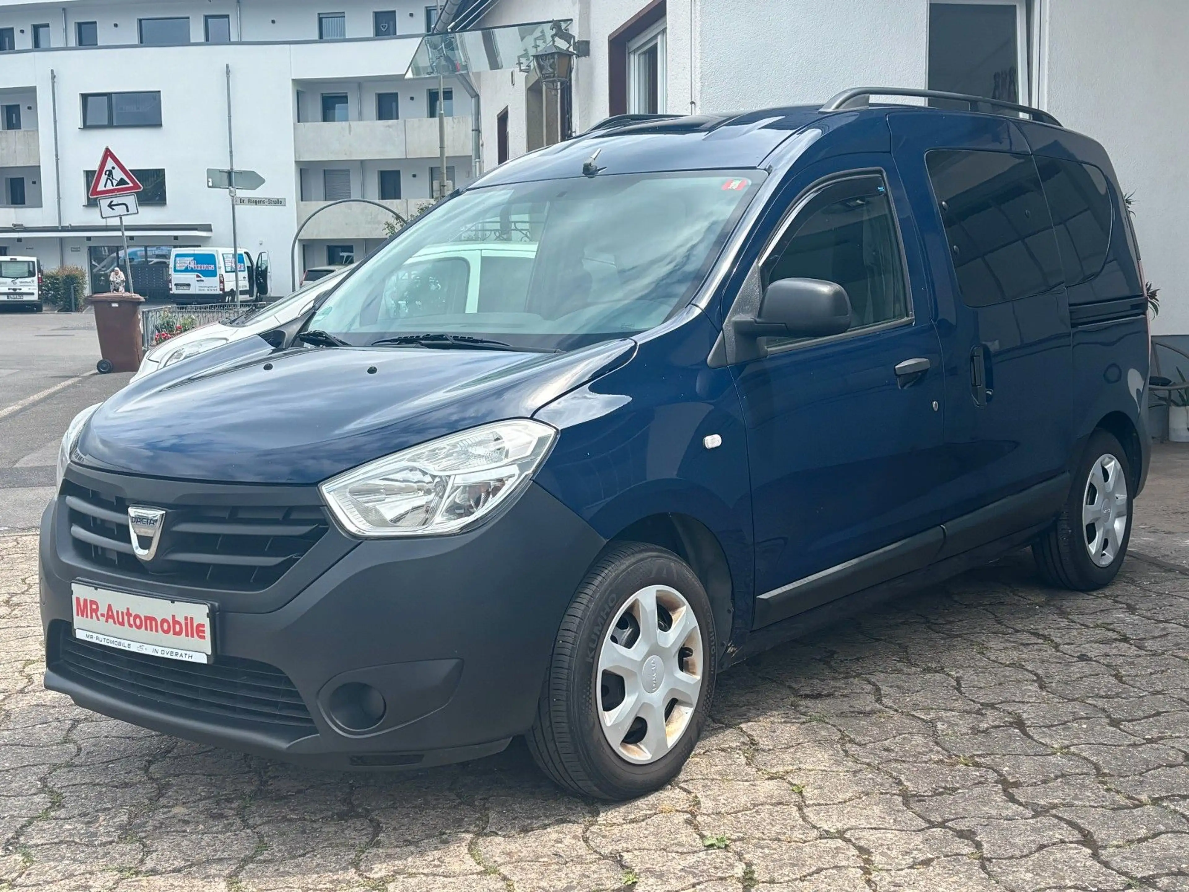 Dacia Dokker Ambiance*LPG GAS*2.Hd*5.Sitz*TÜV NEU*AHK* — photo 2