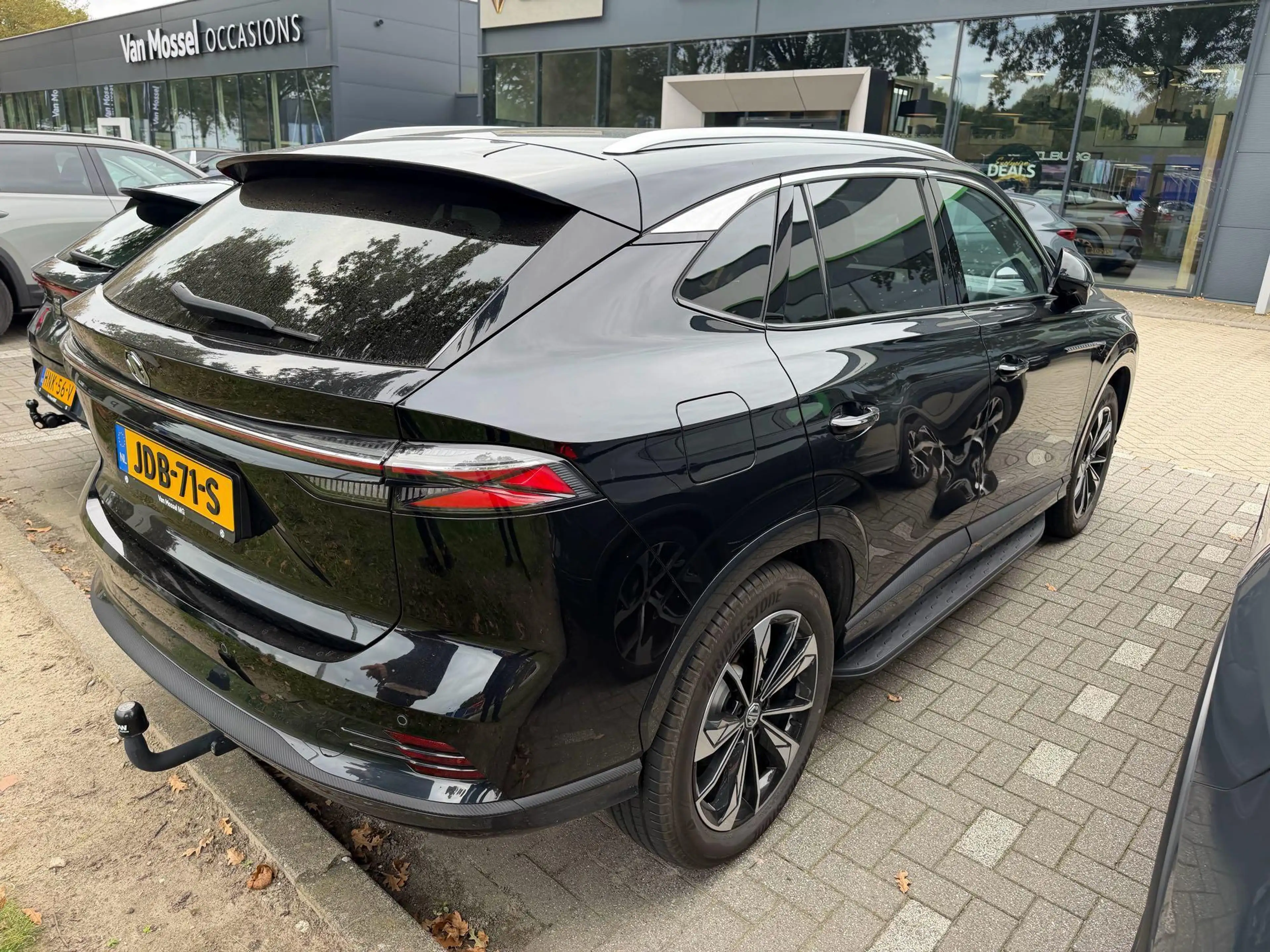 MG HS PHEV 1.5 Aut. 272pk Luxury | Bruin Interieur | Tre — photo 4