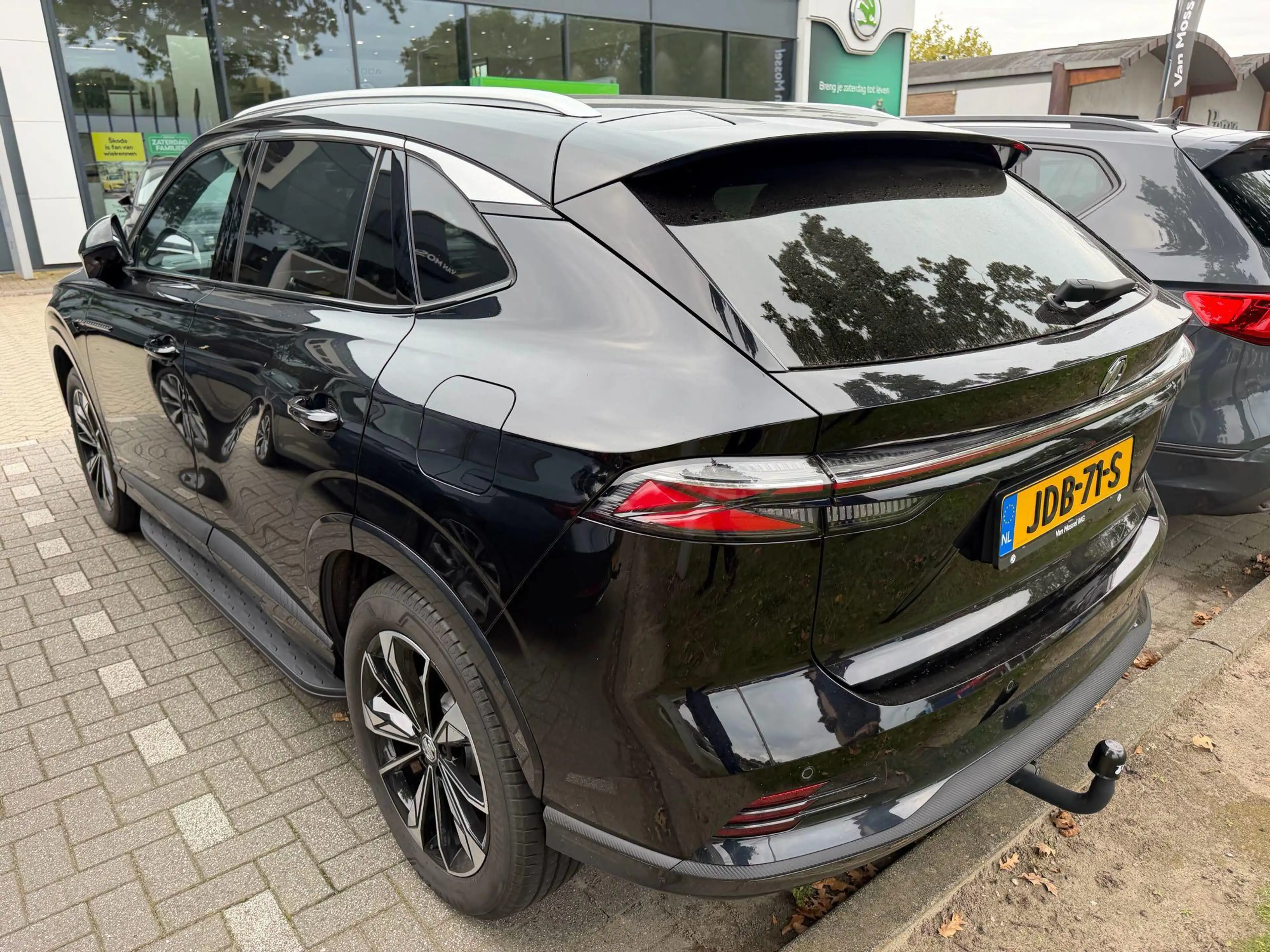 MG HS PHEV 1.5 Aut. 272pk Luxury | Bruin Interieur | Tre — photo 2