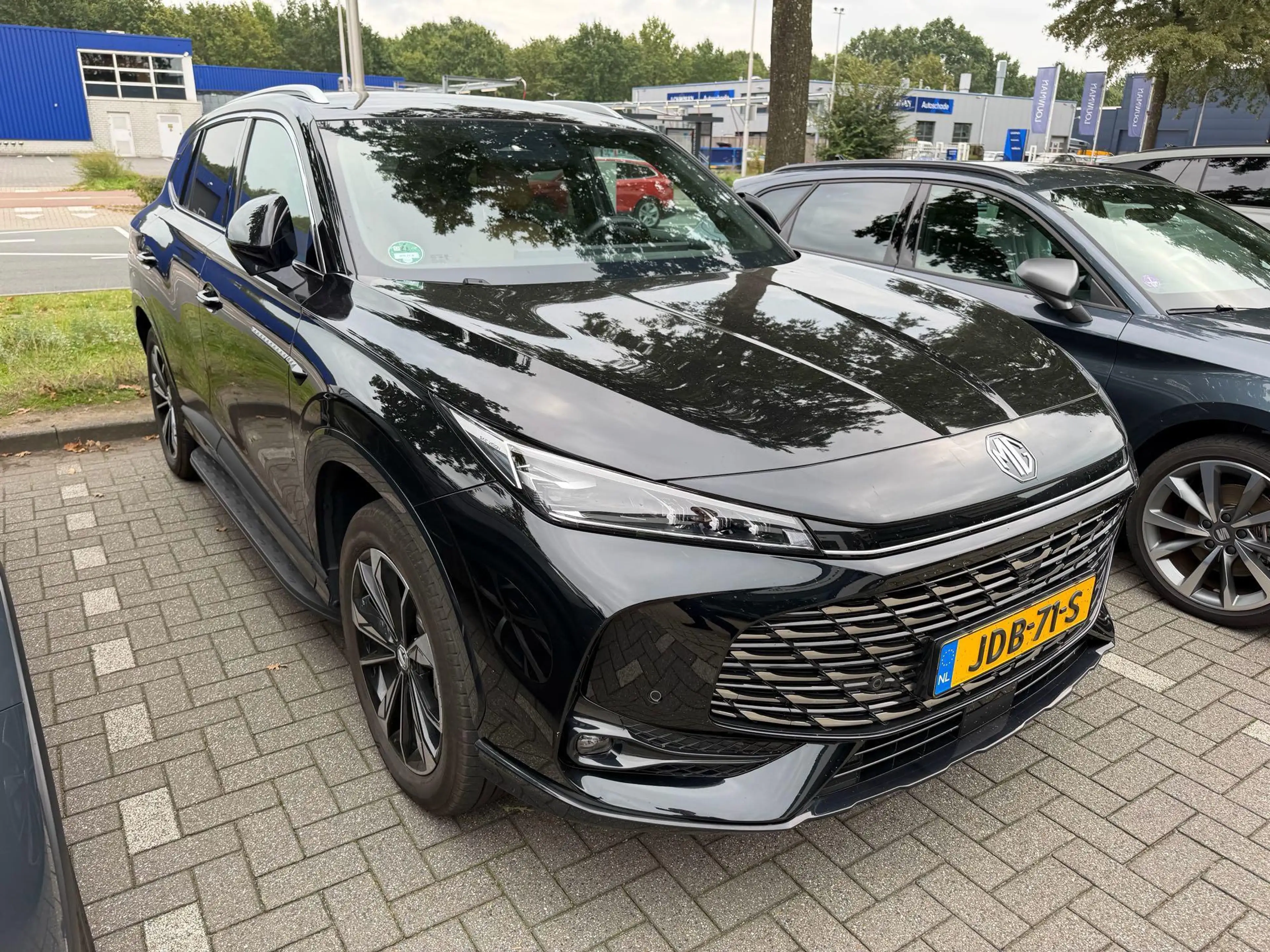 MG HS PHEV 1.5 Aut. 272pk Luxury | Bruin Interieur | Tre — photo 3