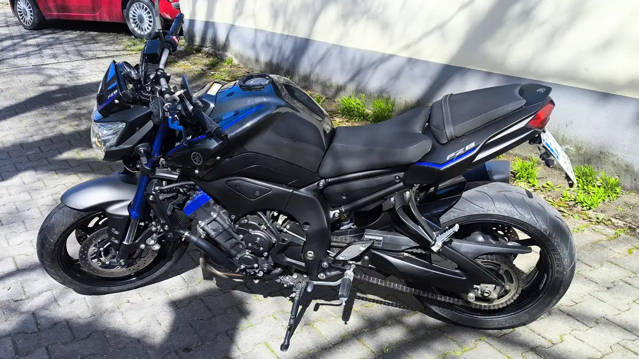 Yamaha FZ 8