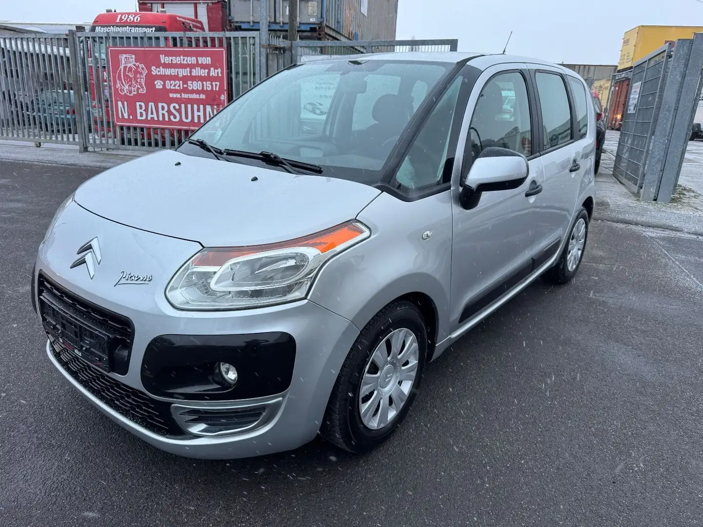 Citroen C3 Picasso Tendance. 1-Hand Grau - 1