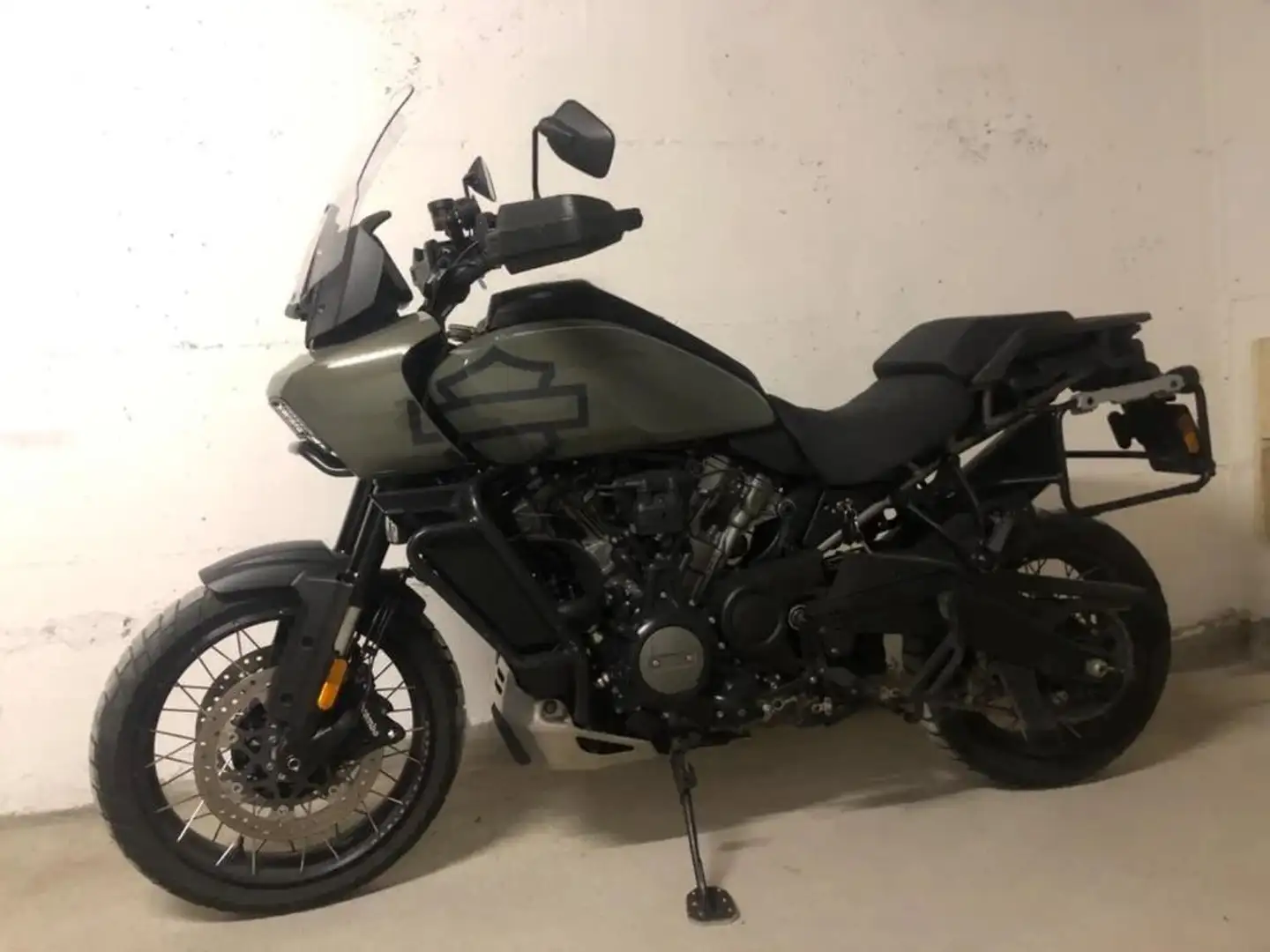 Harley-Davidson Pan America Зелений - 1