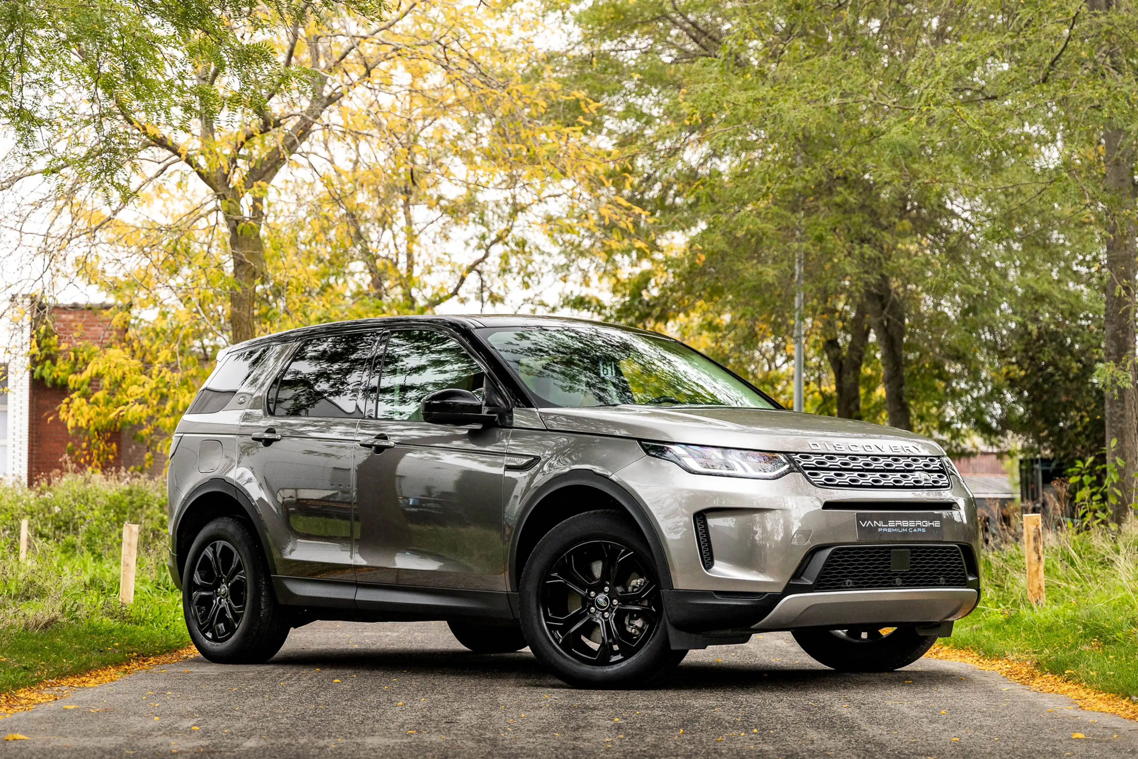 Land Rover Discovery Sport 4WD P200 S * Trekhaak * LED * Camera * Navi *